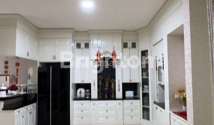 Rumah 2 Lantai Full Renovasi Lantai Marble, De Park BSD City 1