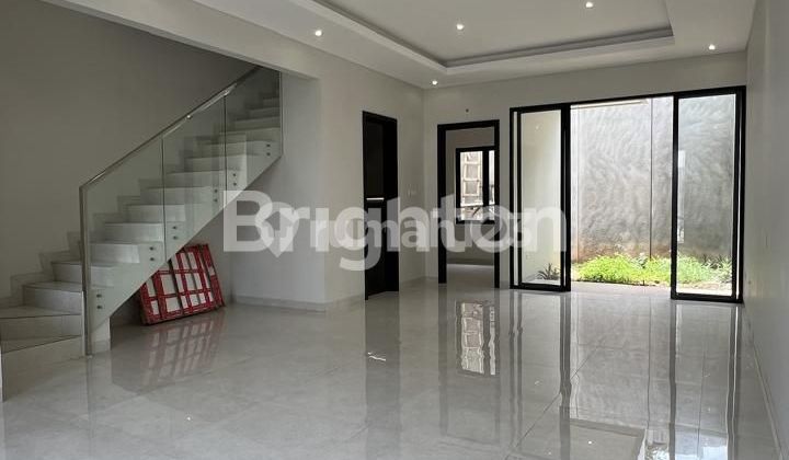 Azura standalone building house in Vanya Park BSD housing estate 2