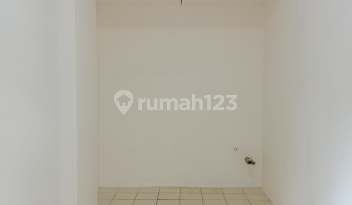 For Rent Kiosk Apartment Puri Park View Tower A Facing Garden Strategic Location Affordable Price