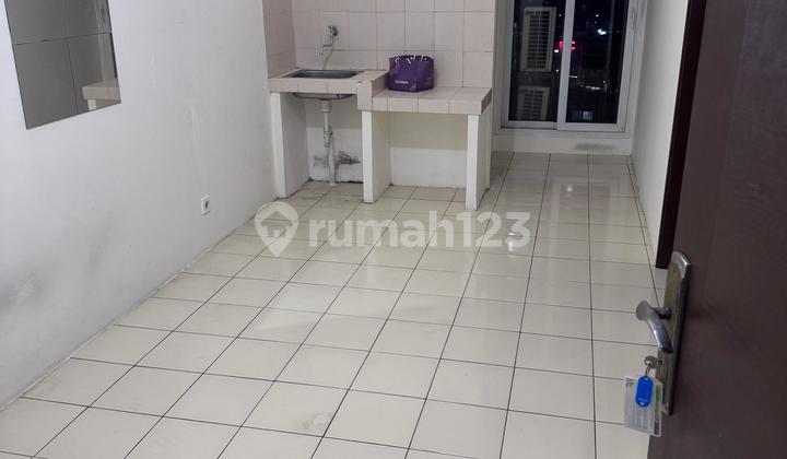 Disewakan Apartemen Puri Park View Tower E 2br Kosong Hadap Pool Siap Huni Harga Murah 1