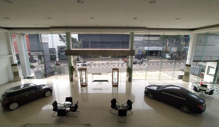 Dijual Ex Gedung Showroom Jaksel