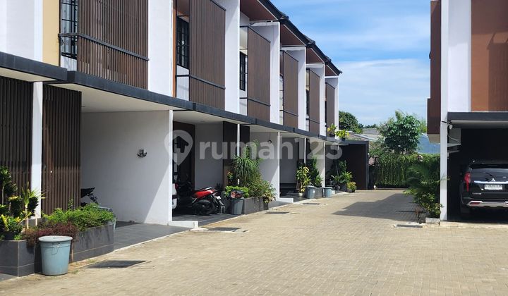 Dijual.rumah Siap.huni.baru Gress Deket Kebintaro.jaya