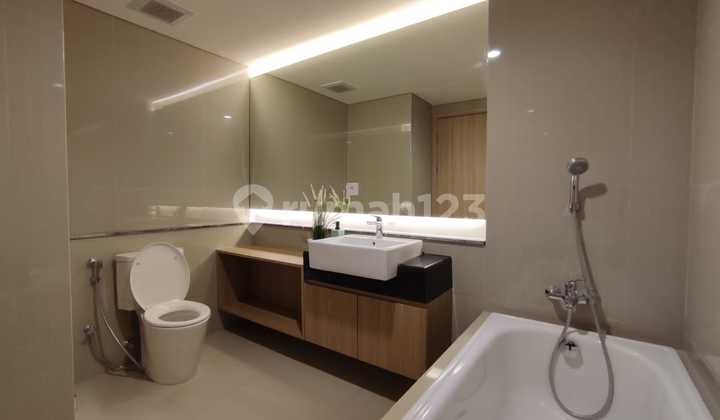 For Rent 2 Bedroom Furnished Embarcadero Suite 2