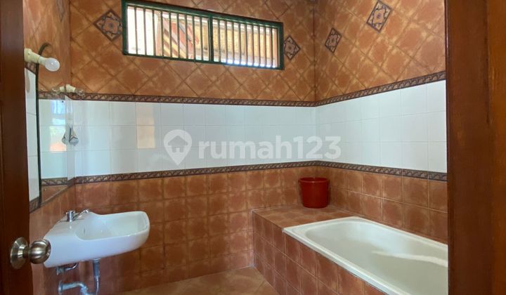 Dijual Rumah Siap Huni Kuta Royal Badung Bali 2