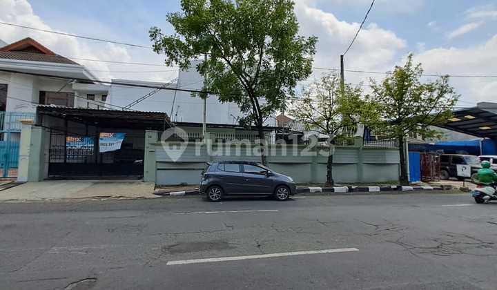 Dijual Rumah untuk Usaha Raya Jemursari Surabaya