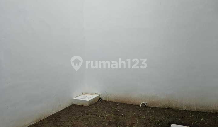 For Sale New Fresh White House Dian Istana Surabaya 2