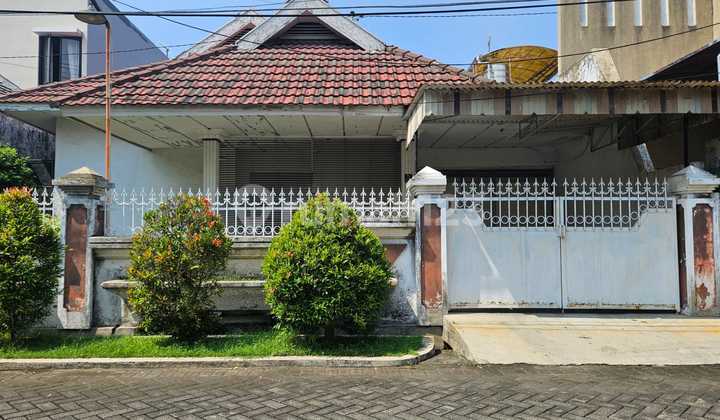 DIJUAL RUMAH MANYAR KARTIKA SURABAYA DIJUAL RUMAH MANYAR KARTIKA SURABAYA