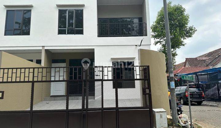 Dijual rumah baru siap huni 2 lantai citra raya 2