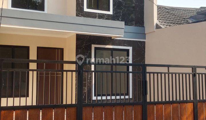 Dijual Rumah 2 Lantai Siap Huni Citra Raya 1