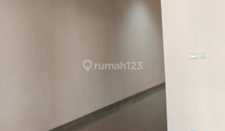 Disewakan Rumah 2 Lantai Plus Ac 2 Unit Siap Huni Citra Raya 2