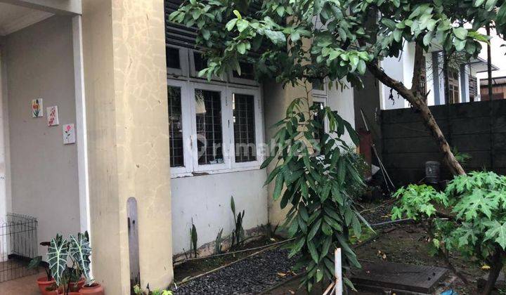 Rumah 2 Lantai Hak Guna Bangun di Villa Bukit Indah, Surabaya 2