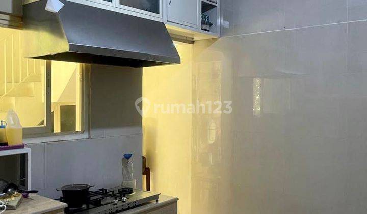 Dijual Rumah San Antonio Pakuwon City Surabaya Semi Furnish 2