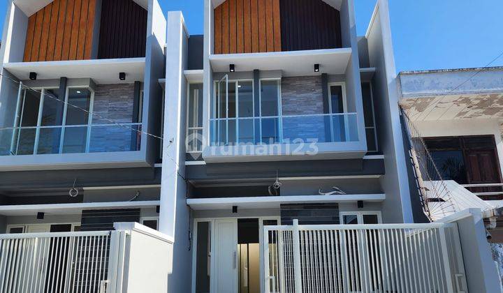 Dijual Rumah Manyar Kertoadi Surabaya 1