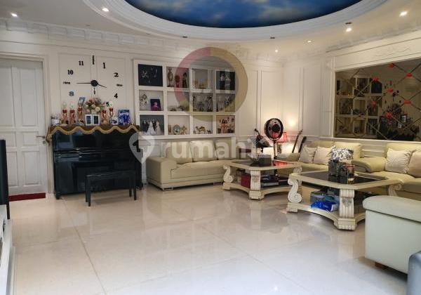 Rumah mewah di jakarta pusat  2