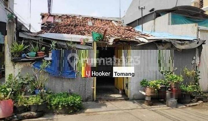 RUMAH TUA Lokasi Hook daerah Pejagalan Jakarta Barat