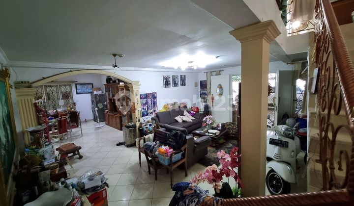 Rumah Lokasi Hook Siap Huni, Grogol, Jakarta Barat