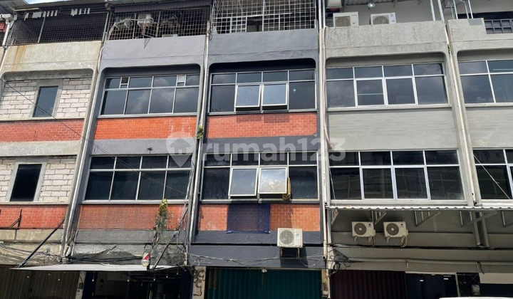 Ruko 5 Lantai Siap Huni di Komplek Strategis Jelambar, Grogol Petamburan, Jakarta Barat