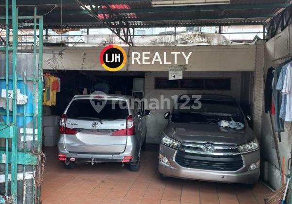 Bangunan Tua Cocok Untuk Usaha/Showroom/Toko Lokasi di Area Komersil di Grogol, Jakarta Barat 2