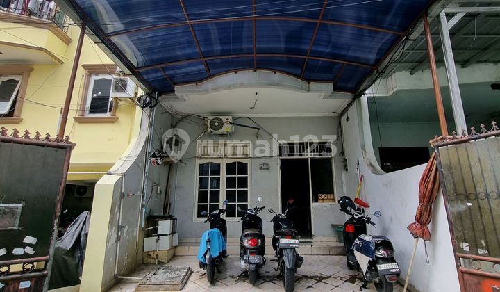 Rumah Kost 3 Lantai Lokasi Strategis di Grogol Jakarta Barat Rumah Kost 3 Lantai Lokasi Strategis di Grogol Jakarta Barat
