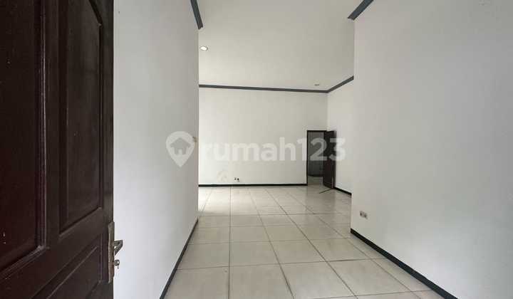 House in Bukit Regency Near Undip 2