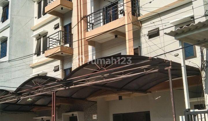 Dijual Kost Siwalankerto VIII Padang Pasir Surabaya 2