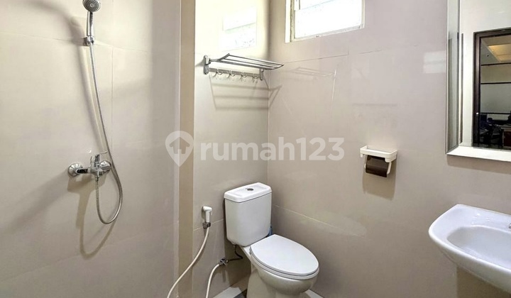 Spacious Parking Shop House in City Center, Indragiri Surabaya 2