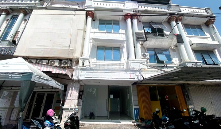 Disewakan Ruko Grand City Regency Raya Rungkut Madya Surabaya 1