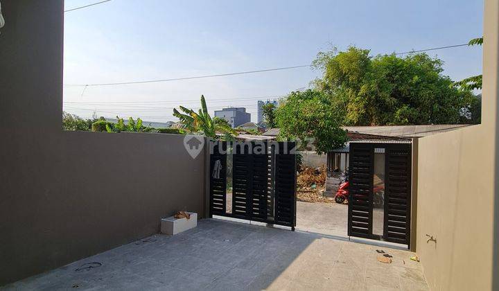 Dijual Rumah Baru Tenggilis Mejoyo Selatan Surabaya 2