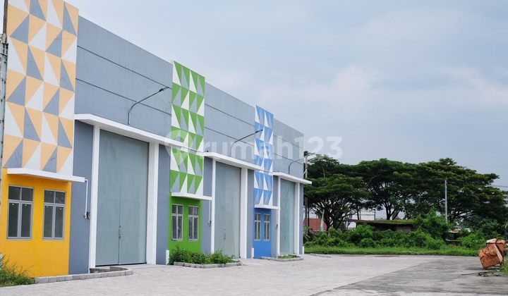 East Ring Zero Warehouse, Main Road, Strategic Location