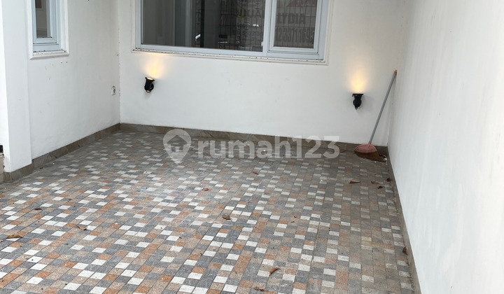 Newly Renovated Ready-to-Occupy House in Bukit Palma Citraland 2