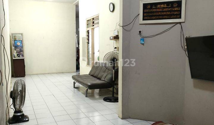 Rumah 1 Lantai Kebraon Manis 4 Kamar Tidur Shm 2