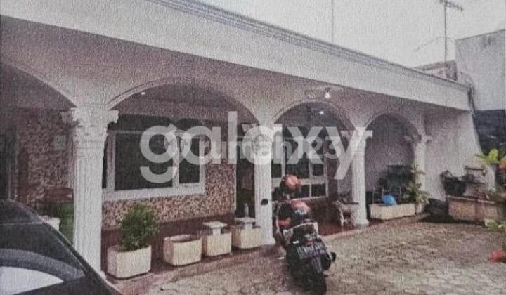 Rumah Jalan Kawi Klojen Malang 1 Lantai Nol Jalan Raya depan Mall 2