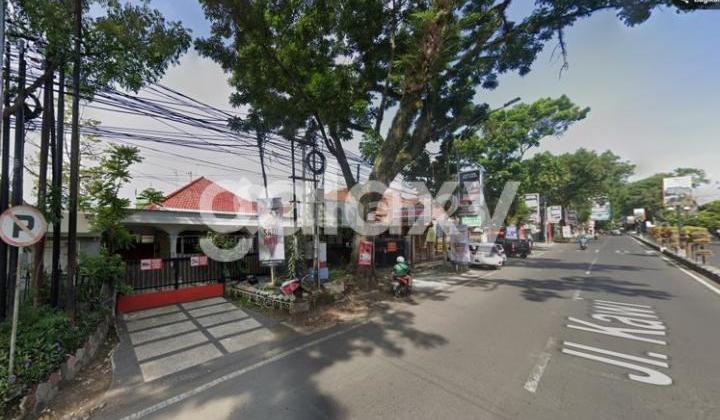Rumah Jalan Kawi Klojen Malang 1 Lantai Nol Jalan Raya depan Mall