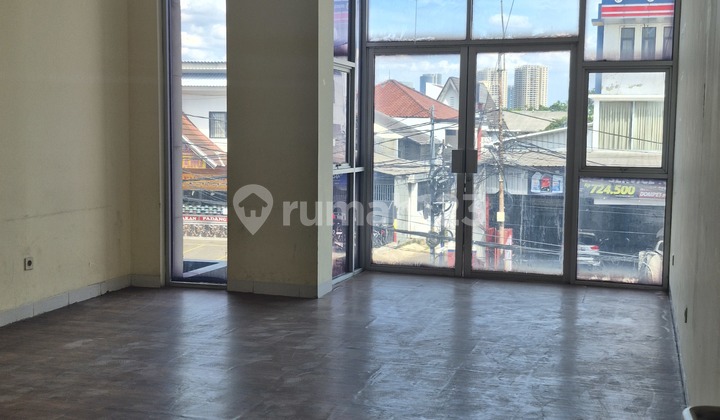 Veteran Raya Shop House for Rent 2