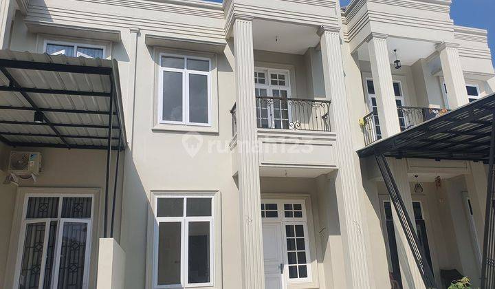 SIAP HUNI ROW JALAN LEBAR RUMAH MEWAH DI MEDAN JOHOR  1