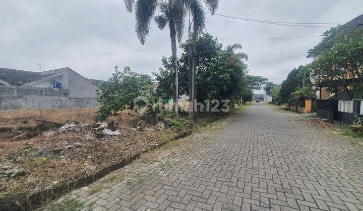 TANAH DALAM KOMPLEK SIAP BAGUN JALAN LEBAR DI EKA SURYA  1