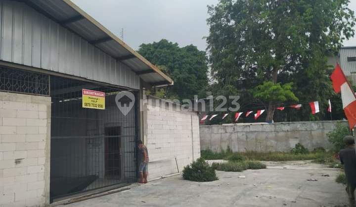 Gudang di Jl. Bekasi barat III dekat pusat perdagangan Jatinegara & pasar Induk 3