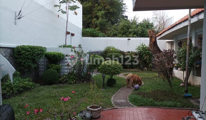 Dijual Rumah Murah di Area Raya Darmo, Kapuas 2