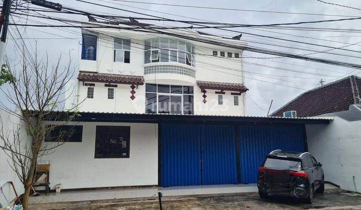 Business house for sale on Jalan Majapahit Kuta Bali 1