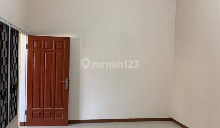 Dijual Rumah Jalan Petemon Surabaya Pusat 2