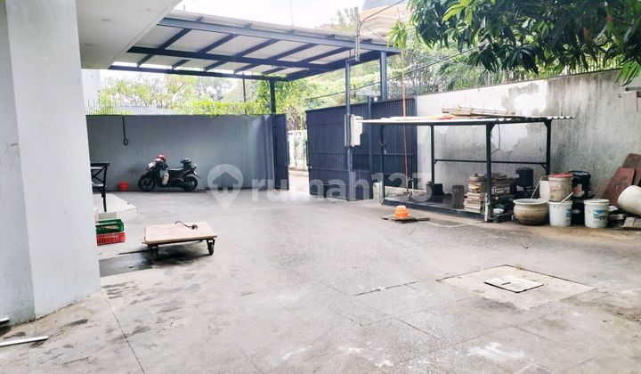 Ready-to-Occupy Business House Kinibalu Central Surabaya 2