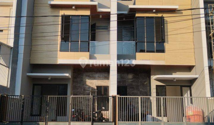 Dijual Rumah Baru Gress Jalan Kutisari Indah Surabaya Selatan 1