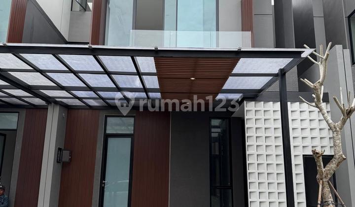 Ready to Occupy Buru Gress House, Demsey Hill Cluster, North Citraland Surabaya