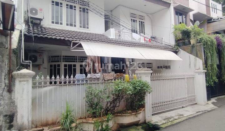 Rumah Kos Jalan 2 Mobil di Tebet 1