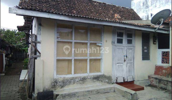 Rumah Tua, Pinggir Jalan Besar, Untuk Bisnis , di Dekat Istana Yogyakarta. 2