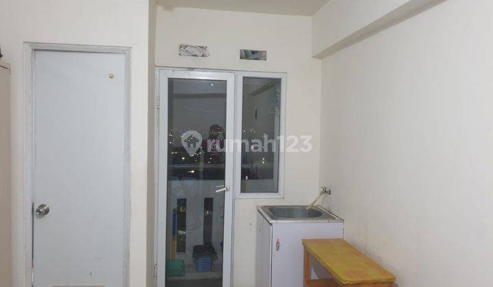 Unit Studio Harga Non Furnished di Apartemen Green Pramuka Jakpus 2