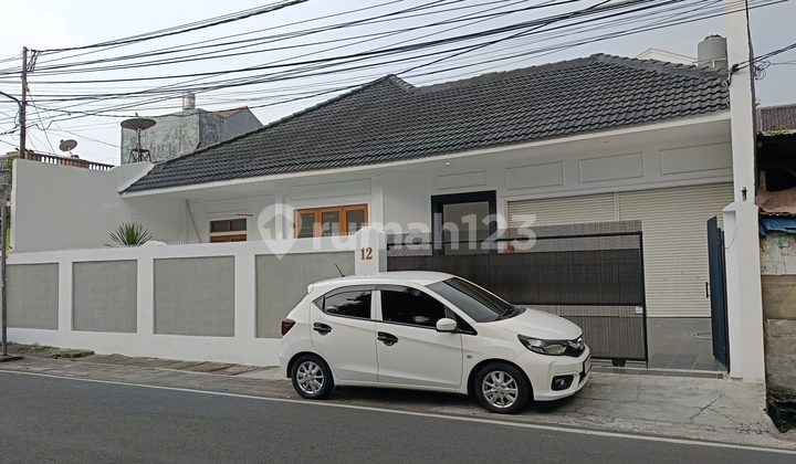 Rumah Untuk Bisnis Jalan Besar Di Tebet