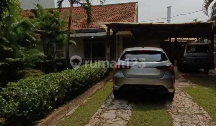Rumah Dengan Akses Mudah Ke Jalan Raya, Cocok Untuk Bisnis dan Hunian di  Tebet