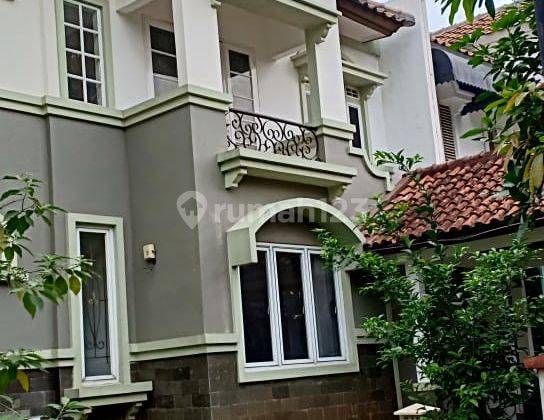 Rumah Asri Dan Rapi di Cibubur 1