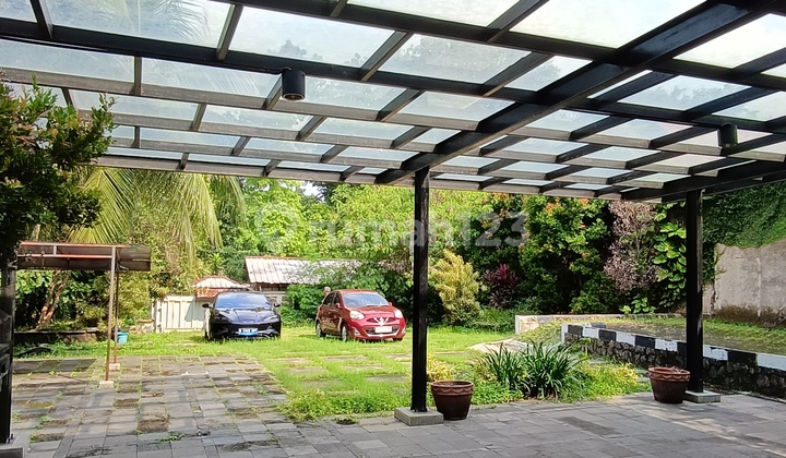 Rumah Untuk Kantor Posisi Strategis View Ecopark di Tebet Rumah Untuk Kantor Posisi Strategis View Ecopark di Tebet